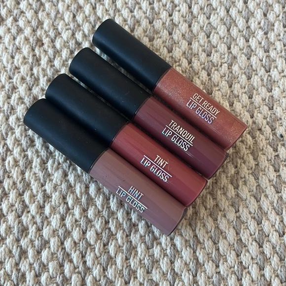 Sigma lipgloss bundle - Picture 2 of 3